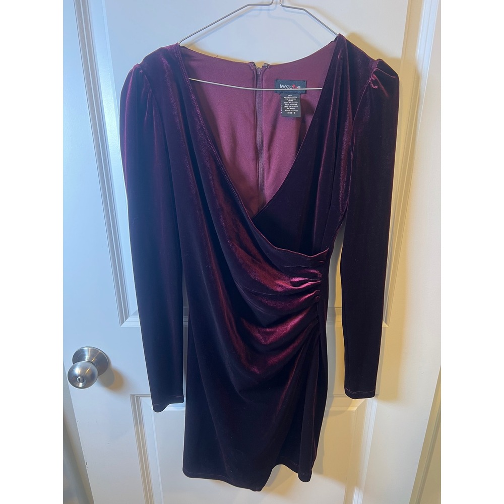 Teeze Me Womens Dress Velvet Ruched Surplice Burgundy Small